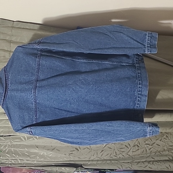 VANTAGE MEN'S COWBOY CUT WESTERN UNLINED DENIM JACKET - Picture 7 of 9